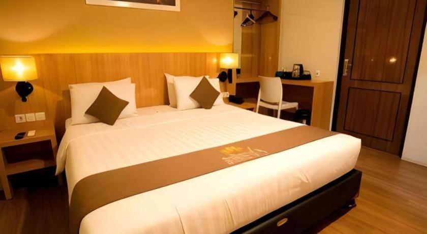 Hotel Ahava Magelang Exteriér fotografie